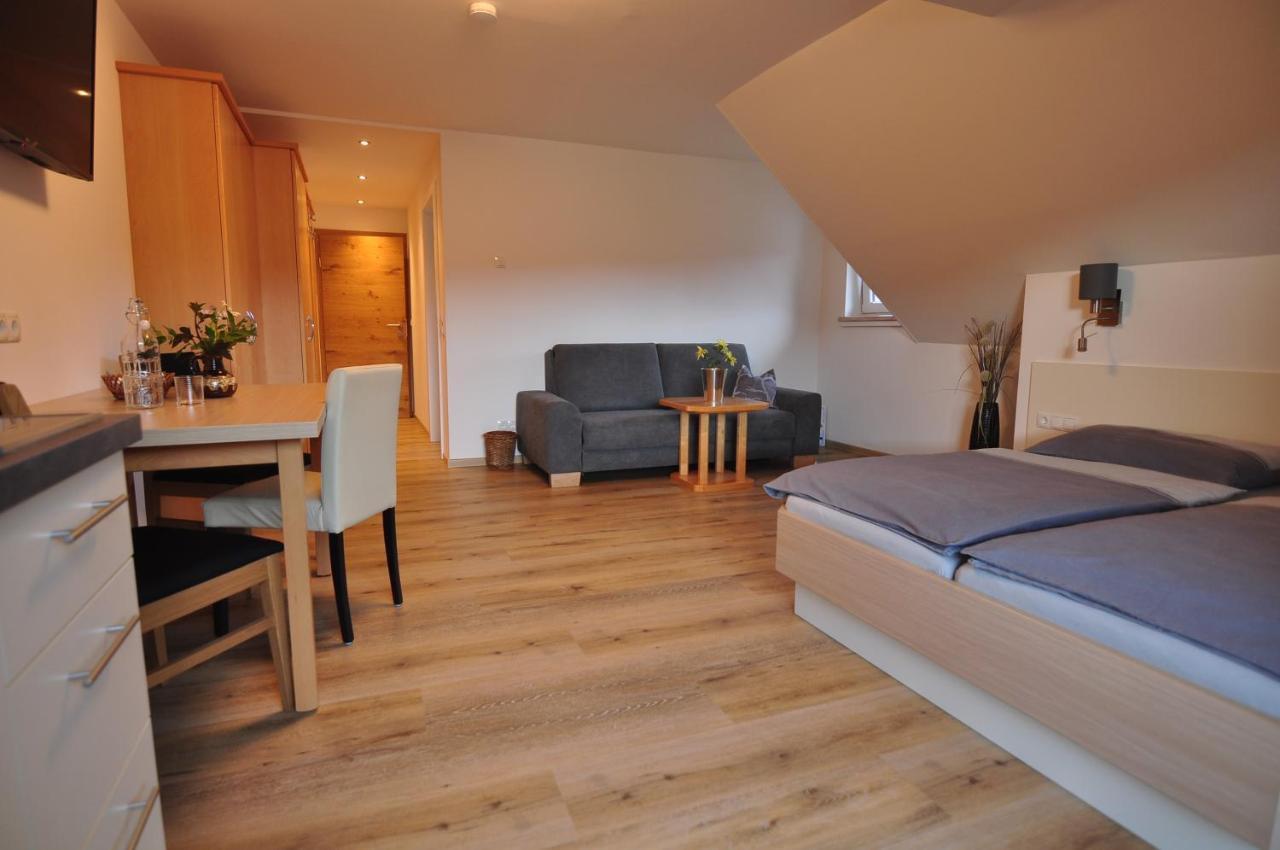Haus Garz Apartment Weissensee Exterior photo